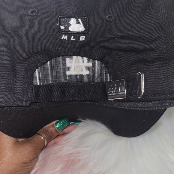 IA Cap - Picture 5 of 7